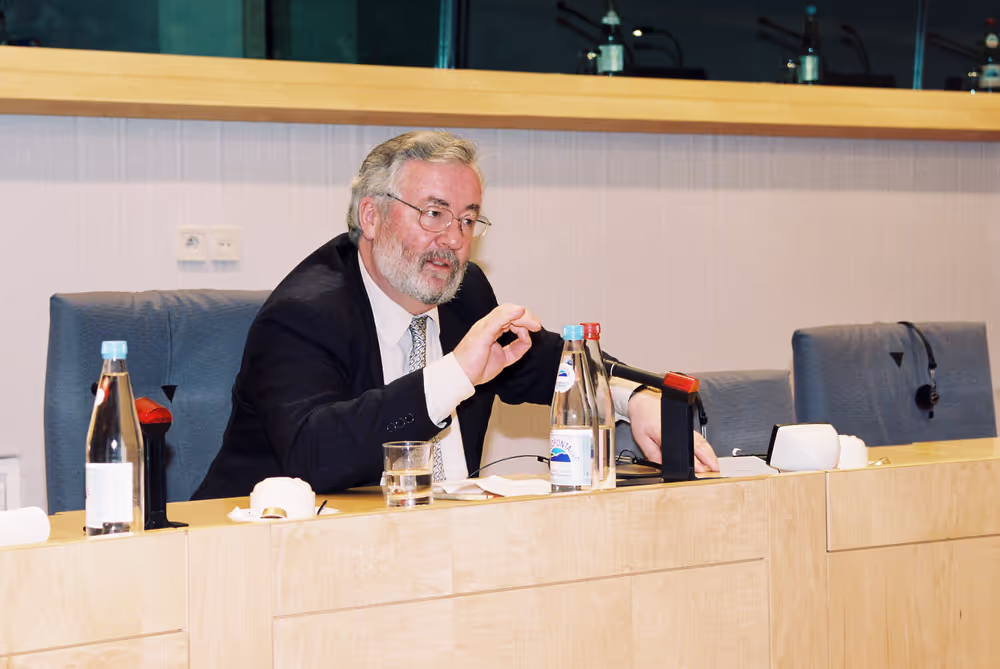 Euro Conference - The single currency: young people's views