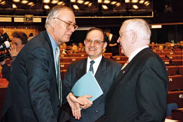 Photo 6: 90th anniversary of Pierre PFLIMLIN, Former EP President