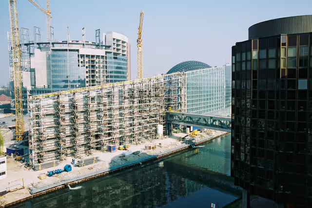 Zdjęcie 1: View on the construction site of the LOW building in Strasbourg
