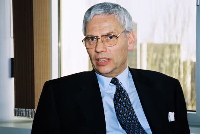 Valokuva 6: Interview with the European Commissioner for Relations with Central and Esatern Europe, CFSP and External Service