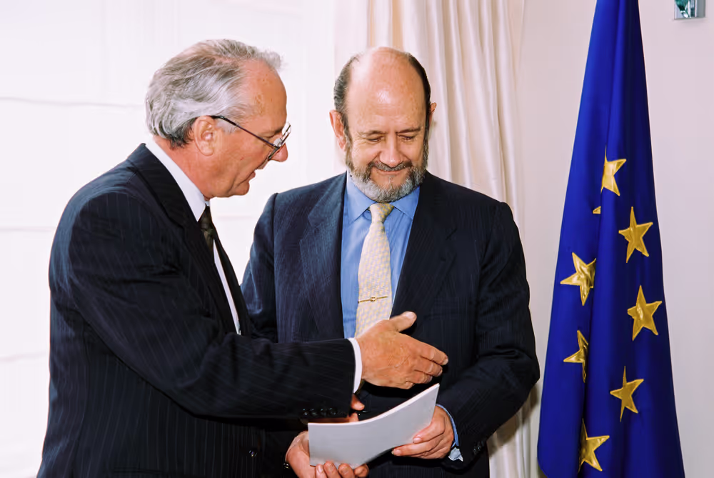 EP President meets with MEP James L.C. PROVAN