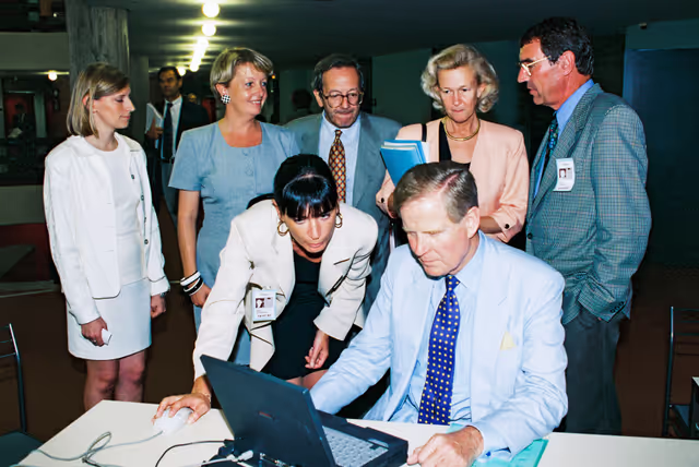 Foto 14: Presentation of the Pax Europa CD-Rom