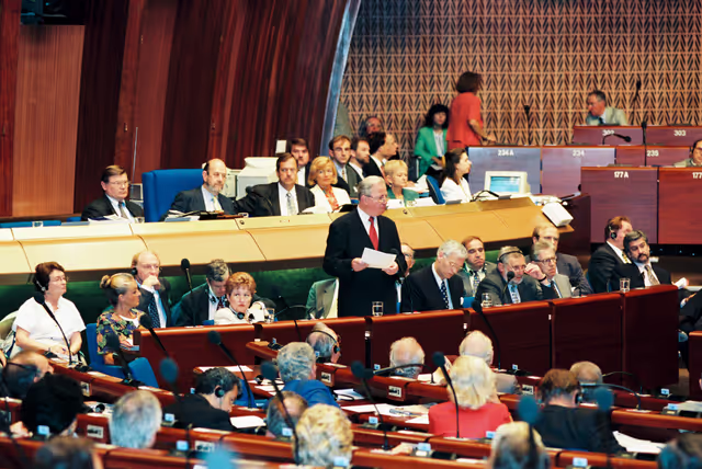 Plenary session in Strasbourg - Presentation by the Commission of its communication on Agenda 2000