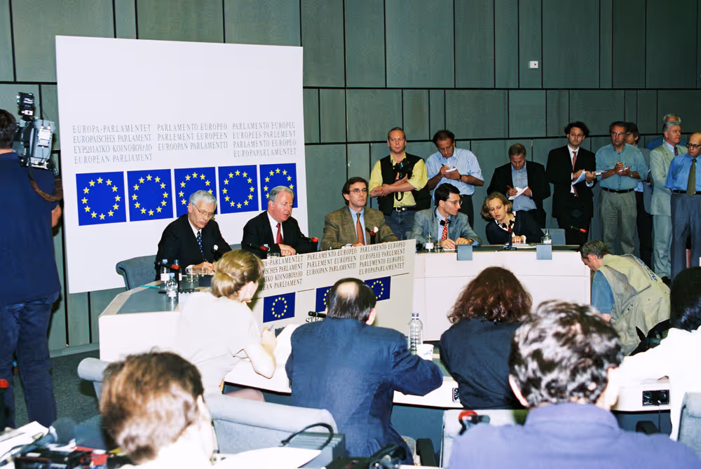 Promotion and presentation of electric vehicles