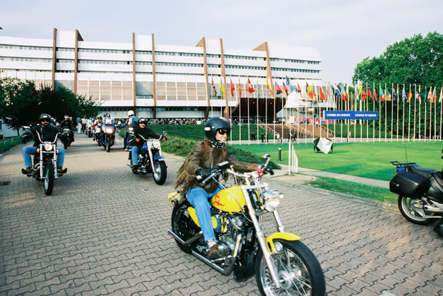 Fotografie 5: Start of a motorbike parade in Strasbourg