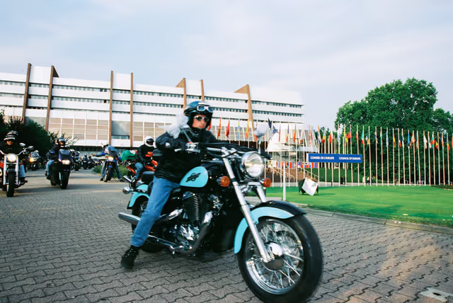Fotografie 15: Start of a motorbike parade in Strasbourg