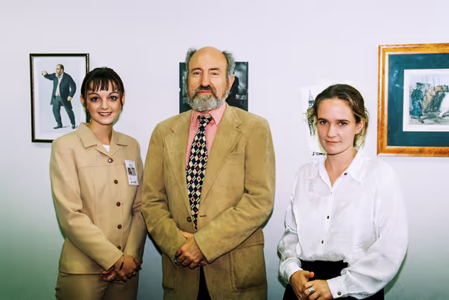 Photo 2: MEP Phillip WHITEHEAD with WWF activist