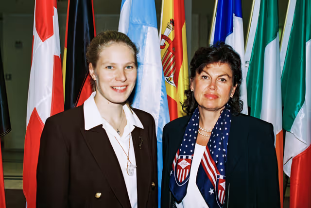Suriet 3: MEPs Marjo MATIKAINEN-KALLSTROM and Charlotte CEDERSCHIOLD together in Brussels