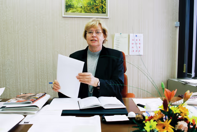 Zdjęcie 2: Portrait of MEP Magdalene HOFF in her office in Strasbourg