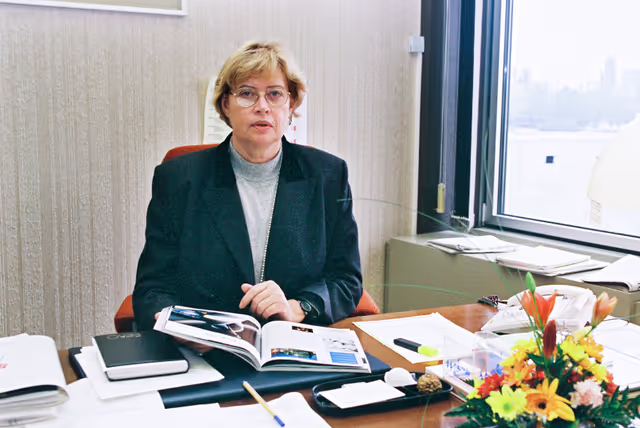 Zdjęcie 15: Portrait of MEP Magdalene HOFF in her office in Strasbourg