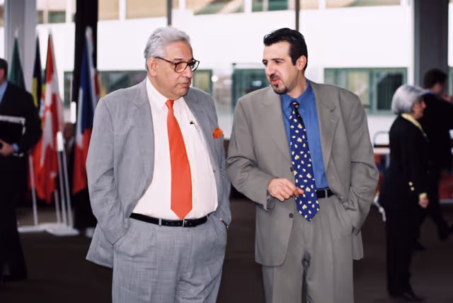 Fotografia 12: Interview with MEP Dimitris TSATSOS in Strasbourg