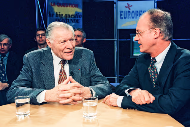 Fotogrāfija 28: MEP Christian E.A. CABROL takes part in the France 3 TV broadcast Europeos in Strasbourg