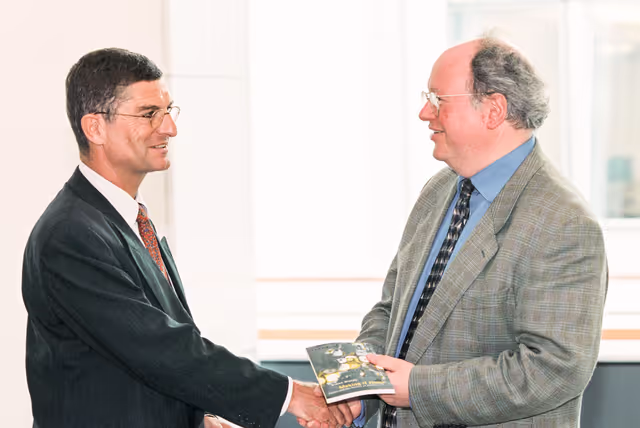 Снимка 5: Presentation of the Book:  Making it Home  by Simon Mundy