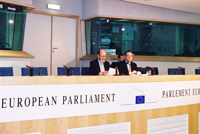 Fotografi 13: EP President holds a news conference in Brussels