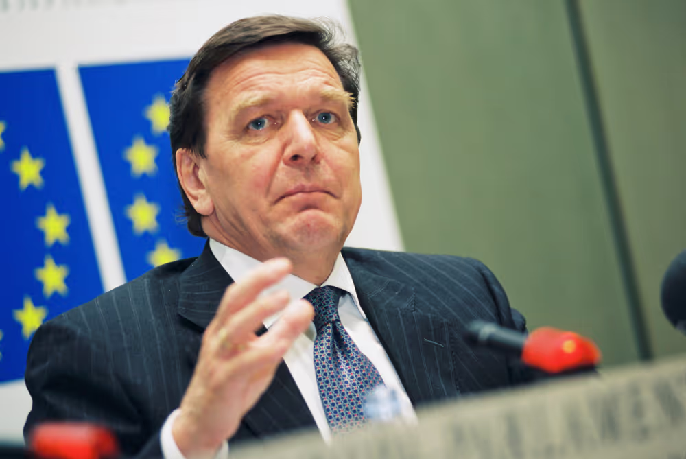 German Chancellor Gerhard SCHROEDER holds a news conference in Strasbourg