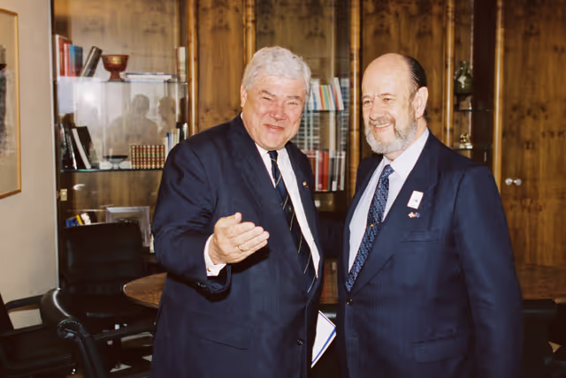 Fotografie 5: EP President meets with MEP James L. JANSSEN van RAAY in Strasbourg