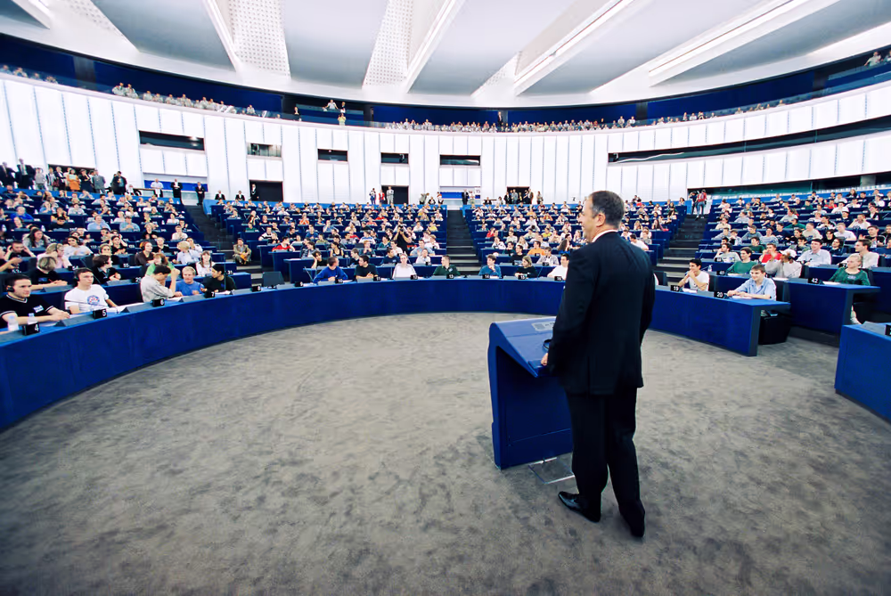 Test plenary session with youngsters - Simulation of the EP president election