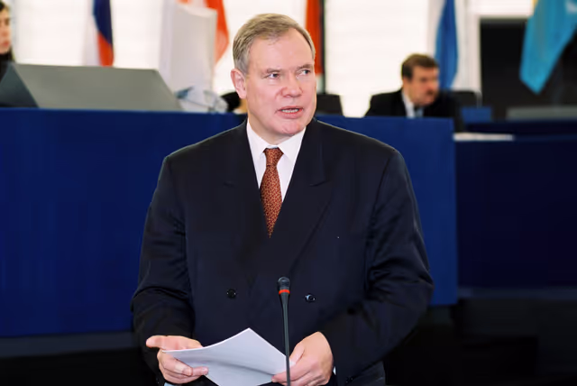 Paavo LIPPONEN, Prime Minister of Finland during a plenary session in Strasbourg on October 27, 1999.