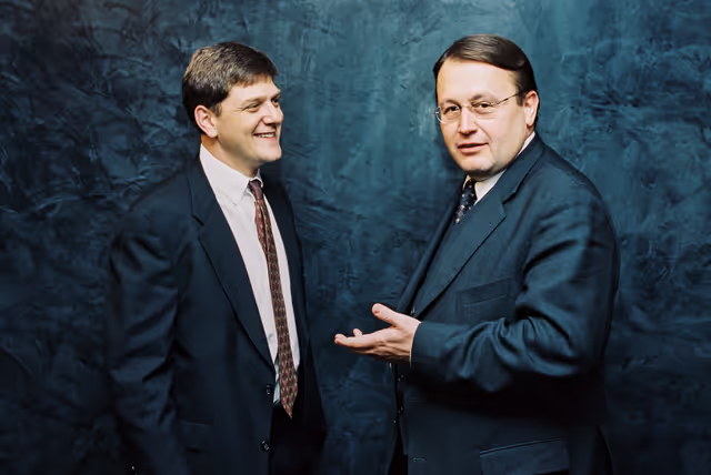 Fotó 6: Othmar KARAS and Paul RÜBIG with their team in the EP in Strasbourg