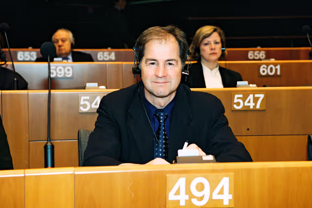 Foto 18: Plenary Session in Brussels - February 2000