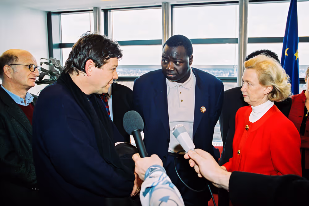 EP President Nicole FONTAINE meets with delegation