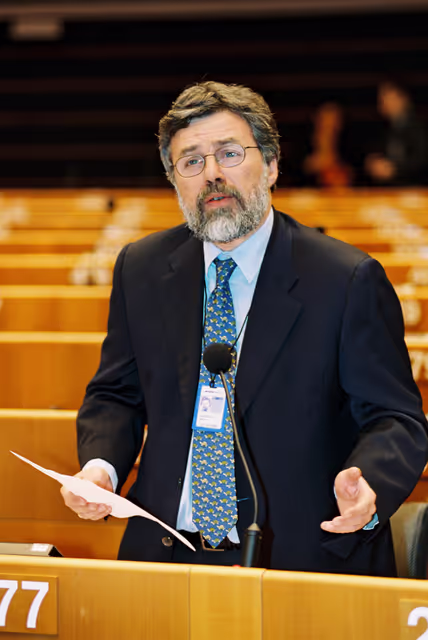 Foto 9: MEP Giorgos DIMITRAKOPOULOS at the European Parliament