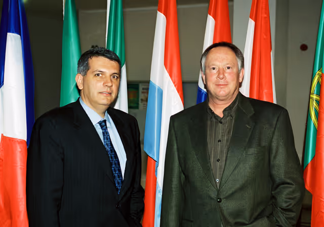 Fotografi 13: MEP Friedrich-Wilhelm GRAEFE zu BARINGDORF meets with M ORTEGA