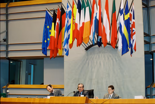 Alonso Jose PUERTA, EP Vice President during a session in Brussels in March 2000.