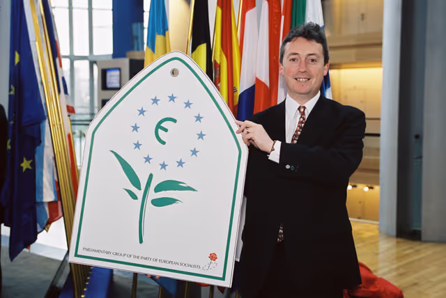 The MEP Simon Francis MURPHY in Strasbourg in March 2000.