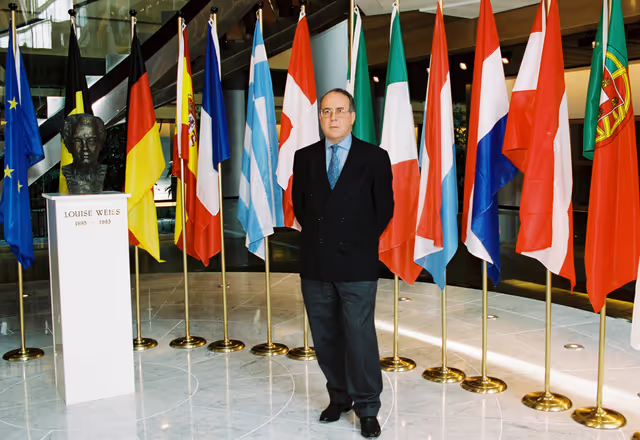 Fotografi 2: MEP Alejandro CERCAS in the European Parliament in Strasbourg