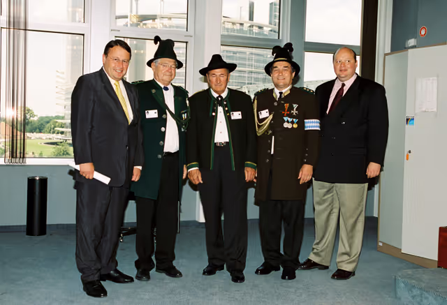 Foto 7: MEP meets with Visitors