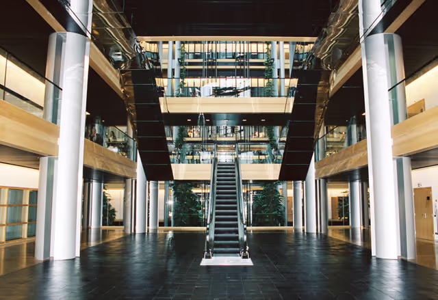 Fotogrāfija 7: Inside the European Parliament in Strasbourg