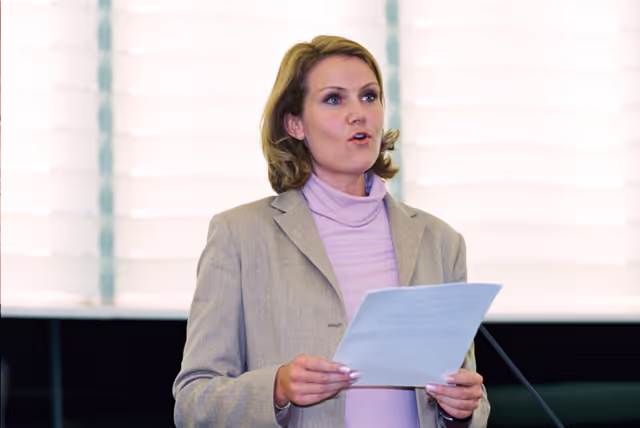 Photo 3 : MEP Helle THORNING-SCHMIDT in the European Parliament