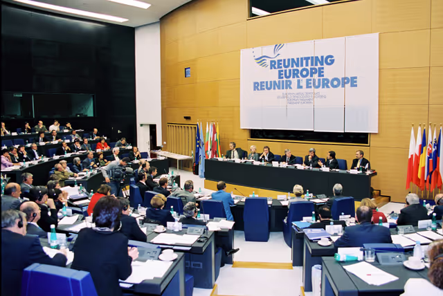 Fotografie 7: Conference  Reuniting Europe