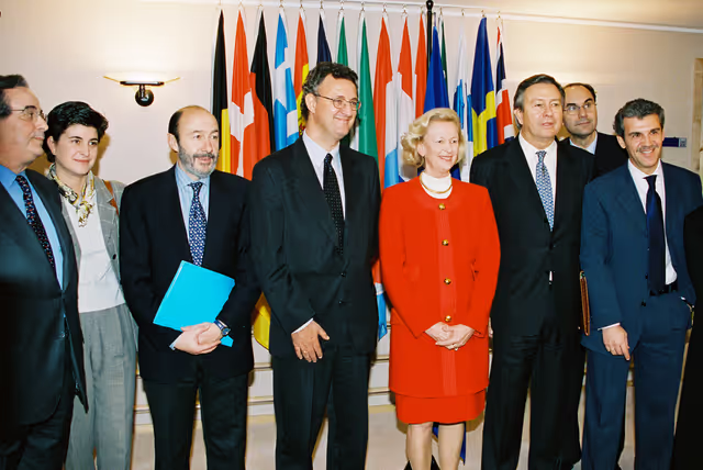 Photo 2: Presentation of the pact against terrorism in Spain