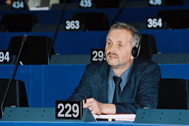 Fotó 12: MEP Udo BULLMANN atends a plenary session in Strasbourg