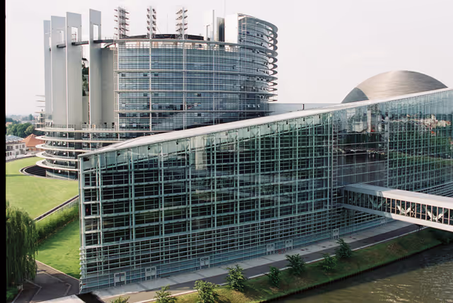Φωτογραφία 4: European Parliament in Strasbourg