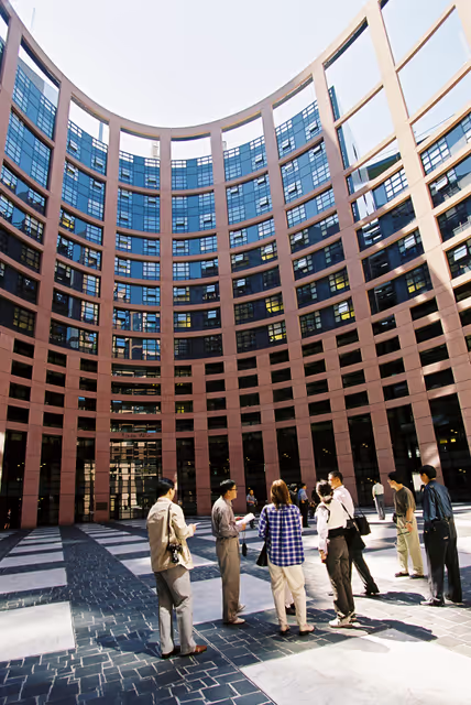 Φωτογραφία 3: European Parliament in Strasbourg