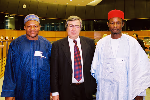 Fotogrāfija 3: MEP Joaquim MIRANDA meets with Chikelu CHUKWUEMEKA at the European Parliament in Brussels