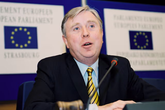 Valokuva 16: First press conference of Pat COX as EP President after his election in Strasbourg