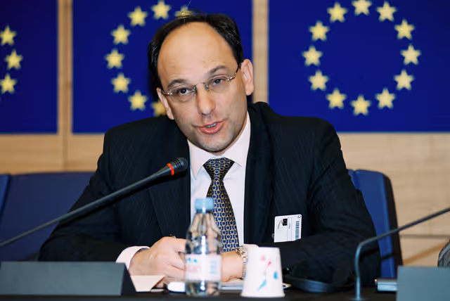 Φωτογραφία 7: Press Conference of Peter CARUANA, Chief Minister of Gibraltar, on the constitutional future of Gibraltar