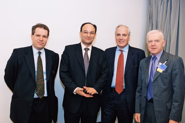 Φωτογραφία 3: MEPs meet with Peter CARUANA, Chief Minister of Gibraltar