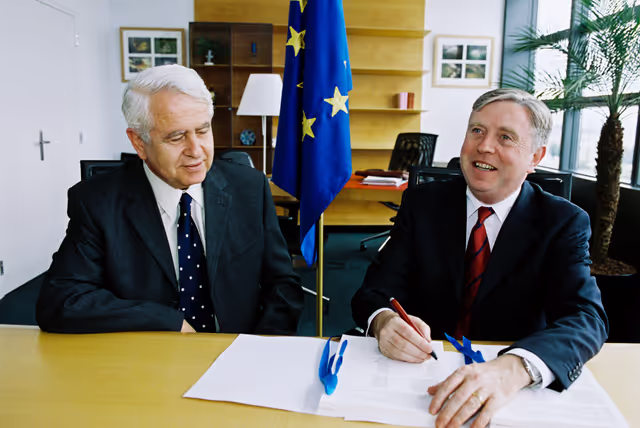 Billede 7: LEX signing in Strasbourg