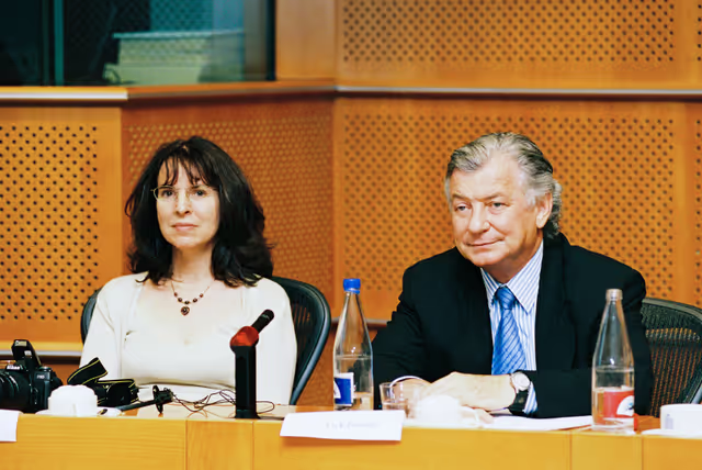 Foto 1: MEPs meet with Jewish representatives