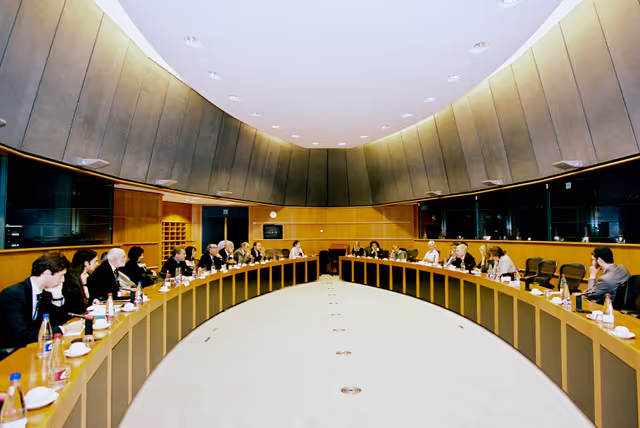 Foto 4: MEPs meet with Jewish representatives