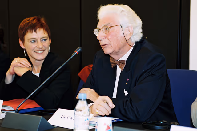 Φωτογραφία 1: MEPs meet with Young People at the European Parliament in Strasbourg