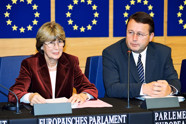 Fotagrafa 1: Press Conference at the European Parliament in Strasbourg