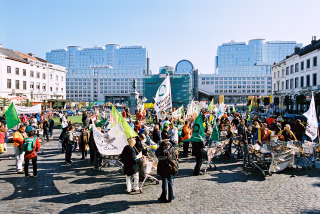 Fotografija 11: Demonstration against the use of GMO's in food