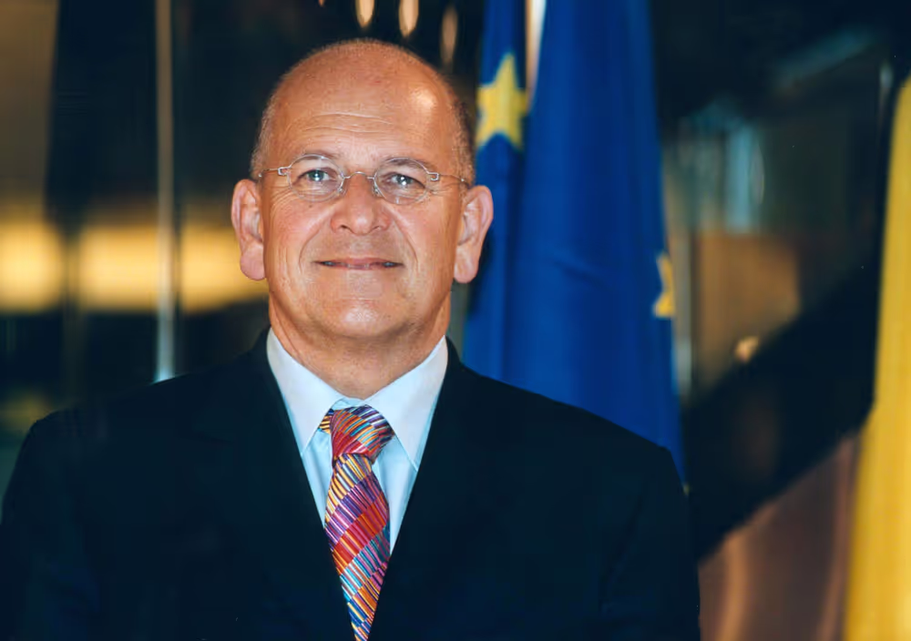 Portrait of MEP Glyn FORD in Strasbourg