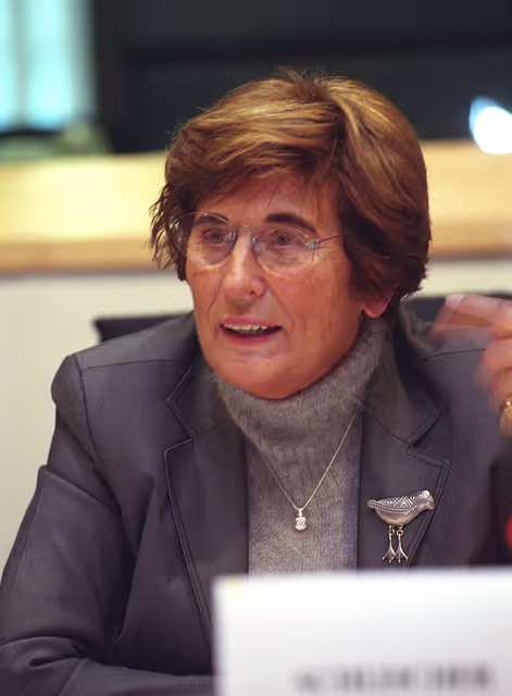 Fotografie 37: MEP Ursula SCHLEICHER attends a meeting in Brussels
